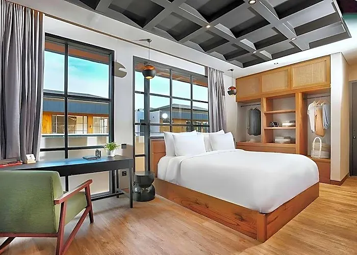 Secana Beachtown &