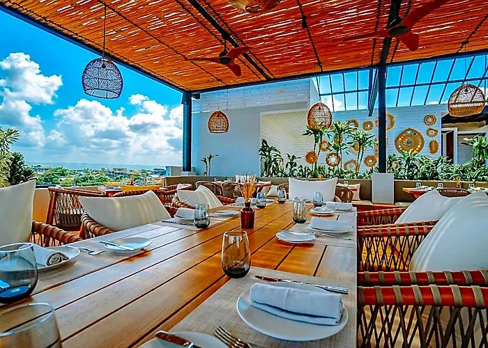 Hotel Secana Beachtown & 5*