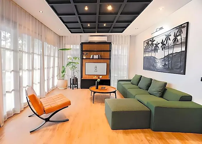 Secana Beachtown &